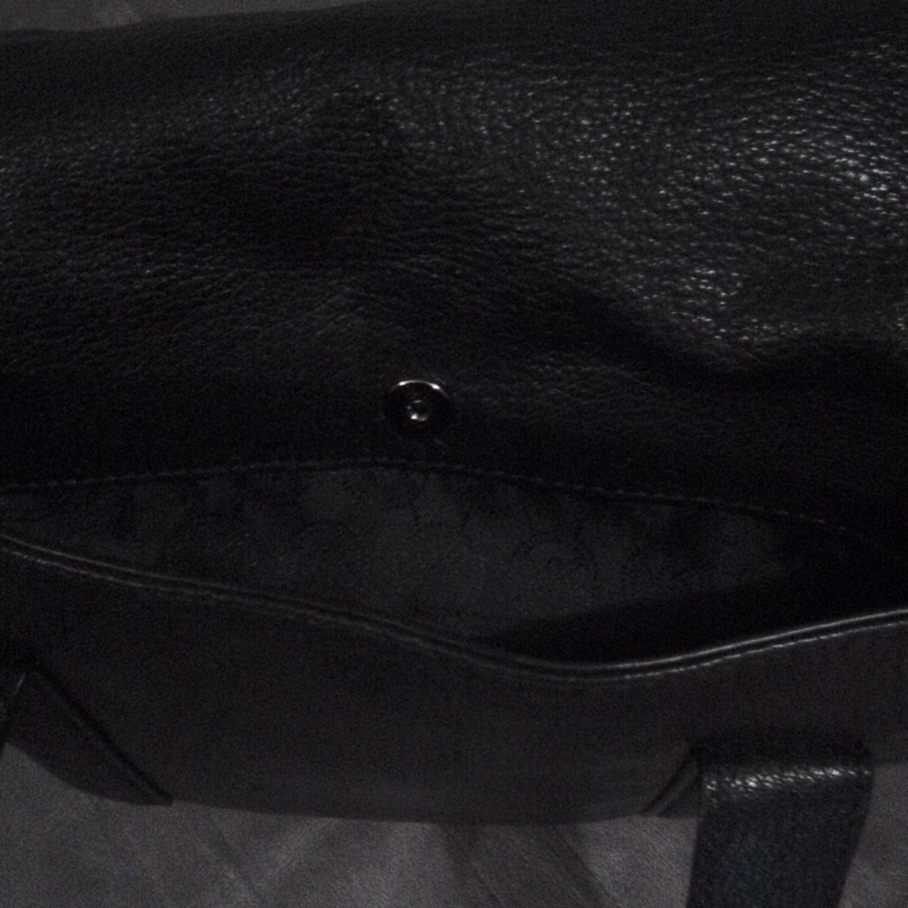 Michael Kors Purse - Picture 6 of 7